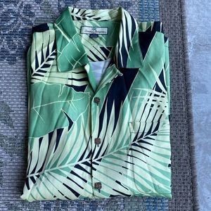 Tommy Bahama Short Sleeve Shirt